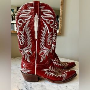 Lucchese Classics Cowboy Boots